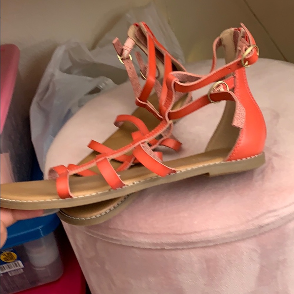 Sandals - Picture 2 of 2